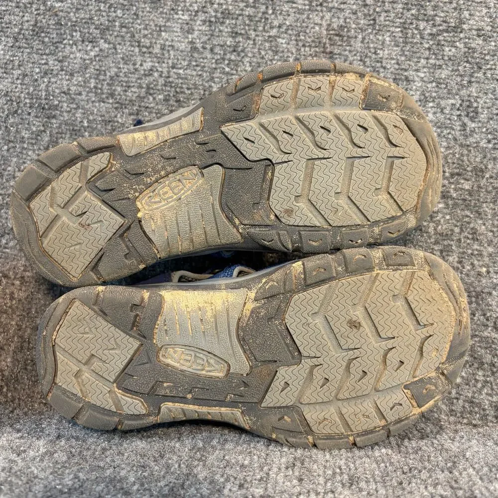 KEEN Newport H2 Kids Water Sandals Blue Yellow Closed Toe Hiking Shoes Size 4